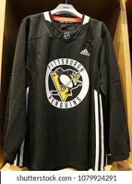 Browse our pittsburgh penguins images, graphics, and designs from +79.322 free vectors graphics. Pittsburgh Penguins Logo Vectors Free Download