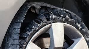 Crever (un pneu) (to) puncture (a tyre). Eclatement Des Pneus Comportements A Adopter Ornikar