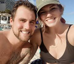 Souvenir un peu cocktail avec mon ptit chum d'amour à la plage 🤍🐚