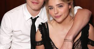 Chloë Moretz Brooklyn Beckham Engagement Ring Photo
