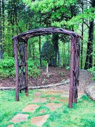 Handmade Willow Garden Arbor Rustic Wedding Arch Arbor 6 1 2 Ft Tall X 4 Ft Wide Custom Sizes Also Available Due To Garden Arbor Willow Garden Rustic Gardens