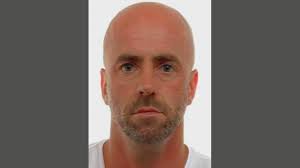 Na meer dan drie weken lijkt een eerste echt spoor naar de voorvluchtige belgische militair jürgen conings gevonden te zijn. Nog Altijd Geen Spoor Van Vermiste Militair Niet Ongeduldig Worden Rtl Nieuws