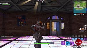 Et apprendre la danse fraîche, floss, best mates. Guide Fortnite Battle Royale Passe De Combat Semaine 8 Les Pistes De Danse