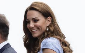 Der name der heutigen herzogin von cambridge steht auf der liste eines detektivs mit dem. Herzogin Kate Harry Und Meghan Zeigten Ihr Die Kalte Schulter