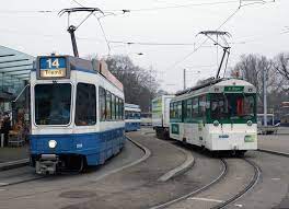 vbz guterstrassenbahnen nebst in dresden verkehrt auch in der stadt zurich ein cargo tram bahnbilder de