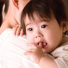 Hal itu menyebabkan benjolan putih terbentuk di pipi dan lidah bagian dalam. Hati Hati Sariawan Bayi Bisa Menular Ke Payudara Mama