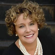 Nicole Jenks's Instagram, Twitter & Facebook