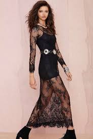 Parcourez notre sélection de dentelle à manches longues : Longue Robe Noire Avec Bas Decollete Et Manches En Dentelle Transparente Japan Attitude Vetrob191