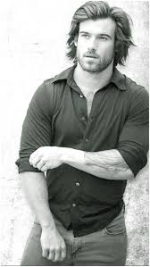 Straight Long Hairstyles For Men Longhairstylesforfinehair Like What You See Click On The Link To Fin Long Hair Styles Long Hair Styles Men Haircuts For Men