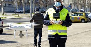 Anche I Vigili Urbani Possono Usare I Droni Ma Solo Con L Ok Del Prefetto Il Sole 24 Ore