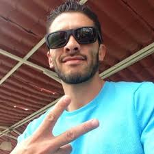 Gerardo Quezada (@MiniYoQuezada)