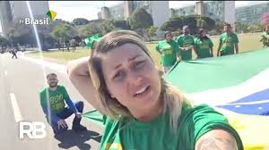 Os 300 viraram cinco, ironiza uma fonte do governo. Advogados Nao Se Entendem Na Defesa Da Militante Sara Winter Portal Viu