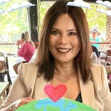 Edwin Badua's Instagram, Twitter & Facebook