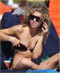 AnnaLynne McCord: Bangin' Bikini Body!!!: Photo 1627841 | AnnaLynne McCord,  Bikini Pictures | Just Jared