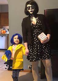 My daughter was Coraline and insisted I dress up as the Other Mother for  Halloween : r/pics