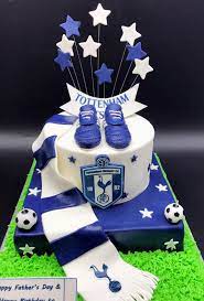 I didn't want to make a traditional football cake and loved the mosaic effect on the cake by icedbykez,. Tottenham Hotspur Cake Hanzel Gretel Bakery Facebook