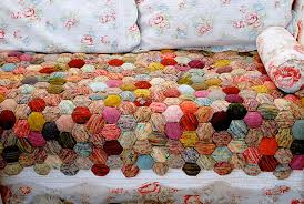 The owl is 5.5 cm tall. Ravelry The Beekeeper S Quilt Pattern By Tiny Owl Knits