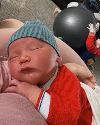 Sarah Beth Boyer (@sarah_girlonfire) • Instagram photos and videos