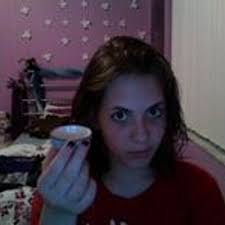 Janelle Upton's Instagram, Twitter & Facebook