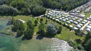 Located in cudrefin in the vaud region, lucky duck has a garden. Camping Communal De Cudrefin Officiel Photos Facebook