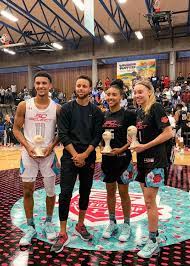 She has not opened up about her academics and profession. Gonzaga S Jalen Suggs Uconn S Paige Bueckers And The Friendship That Fuels March Madness