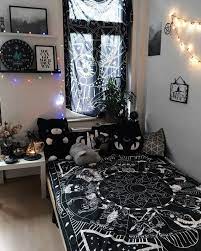 Gothic bedroom design covers all the normal aspects you … Pin De Aracely Flores En Home Ideas Decoracion De Interiores Dormitorios Matrimoniales Ideas De Decoracion De Dormitorio Decoraciones De Dormitorio