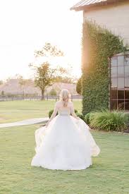 Olde Dobbin Station Bridal Portraits