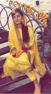 Mayun Bride Mayon Dresses Pakistani Wedding Outfits Velvet Dress Designs