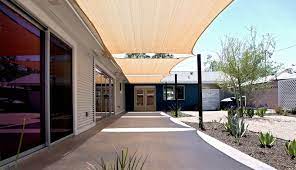 The Castaway House Phoenix Arizona Love The Long Deck With Flat Awnings Very Cool Shade Sail Patio Shade Patio