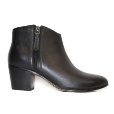 Shop our range of heeled and flat chelsea boots in brown or black colours for women. Maypearl Alice Black Leather Womens Heeled Ankle Boots Sale Buy Online Uk