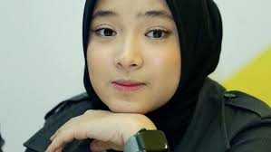 Baru pertama kali ku rasakan begini mp3 & mp4. 5 Lagu Religi Yang Dinyanyikan Nissa Sabyan