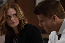 Historias de la Vieja Loba: Bones. Reseña The Donor in the Drink (11.03).  "Hermanos"