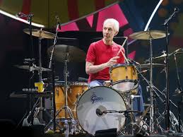 Charlie watts passed away at a london hospital while surrounded by his family. Gnjocgubdgfeam