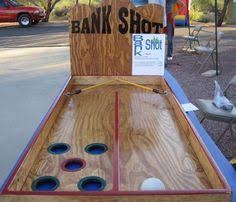 Bank Shot Game Ziel Dieses Spiels Ist Es Ihren Ball In Einem Roten Oder In 2020 Spiele Fur Jugendliche Holzspiele Spiele
