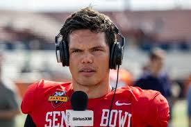 Oregon QB Dillon Gabriel to wear custom helmet at Senior Bowl