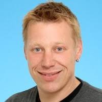 300+ perfiles de «Degener»