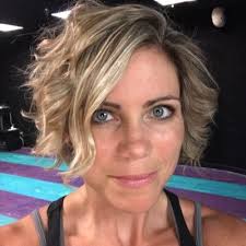 Betsy Rawlings's Instagram, Twitter & Facebook