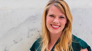 Robyn Pollard's Instagram, Twitter & Facebook