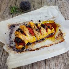 Petto di pollo intero ricette veloci e sfiziose. Petto Di Pollo Intero Al Forno Con Pomodori Secchi E Olive Nere Imprastando