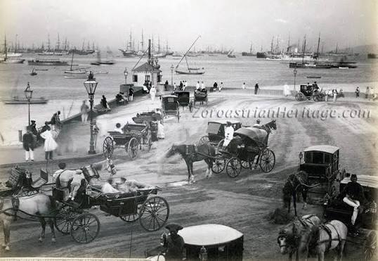 Mid-19th century carriages at Apollo Bunder in Bombay