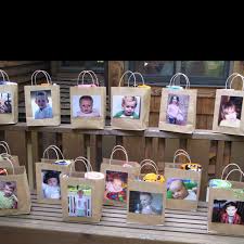 Goodie Bag Ideas For 1st Birthday Party 1st Birthday Party Favor Bags The Kids Loved Seeing Their Faces And Mom And Dad Got A 5x7 1st Birthday Party Favors 1st Birthday Parties 2nd Birthday Parties