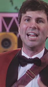 “living lo-fi” 🤼‍♀️ Middle Spoon out now