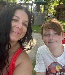 Looking for pet-friendly rentals in Hood River area?