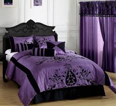 Black And Purple Room Painting Of Important Things Of Purple Bedroom Decor Purple Bedroom Design Purple Bedrooms Gothic Bedroom