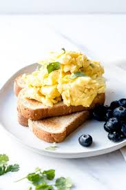 The Best Scrambled Eggs Recipe Side Dish Oh So Delicioso Recipe Scrambled Eggs Recipe Recipes Easy Egg Recipes
