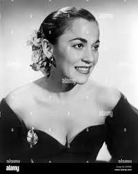 Georgia White's Instagram, Twitter & Facebook