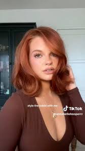 Lora Burke (lolipies)