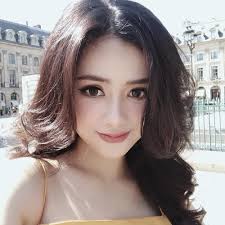 Stream Ha Noi muoi hai mua hoa (Giang Son)