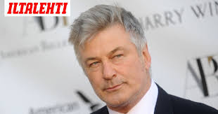 Alec Baldwin palaa näyttelijän työhön