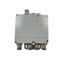 Maniron 698-960/1710-2170/2400-2700/3300-3800MHz Quadplexer Combiner